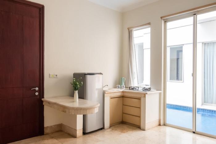 Twospaces Living At The Unit Residence Giacarta Esterno foto